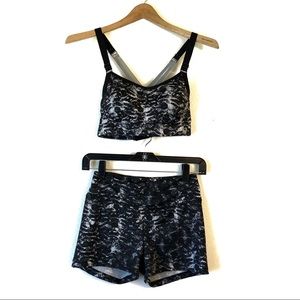 Shosho Exercise Sports Bra And Shorts Set